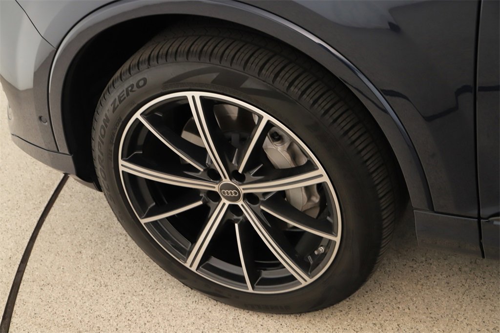 Certified 2025 Audi Q7 2.0T Premium Plus w/ Premium Plus Package image 32