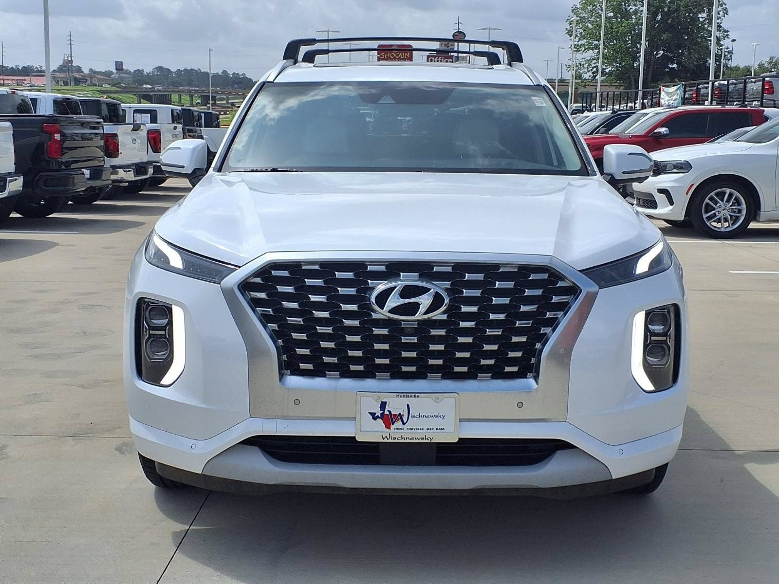 Used 2022 Hyundai Palisade Limited FWD image 4