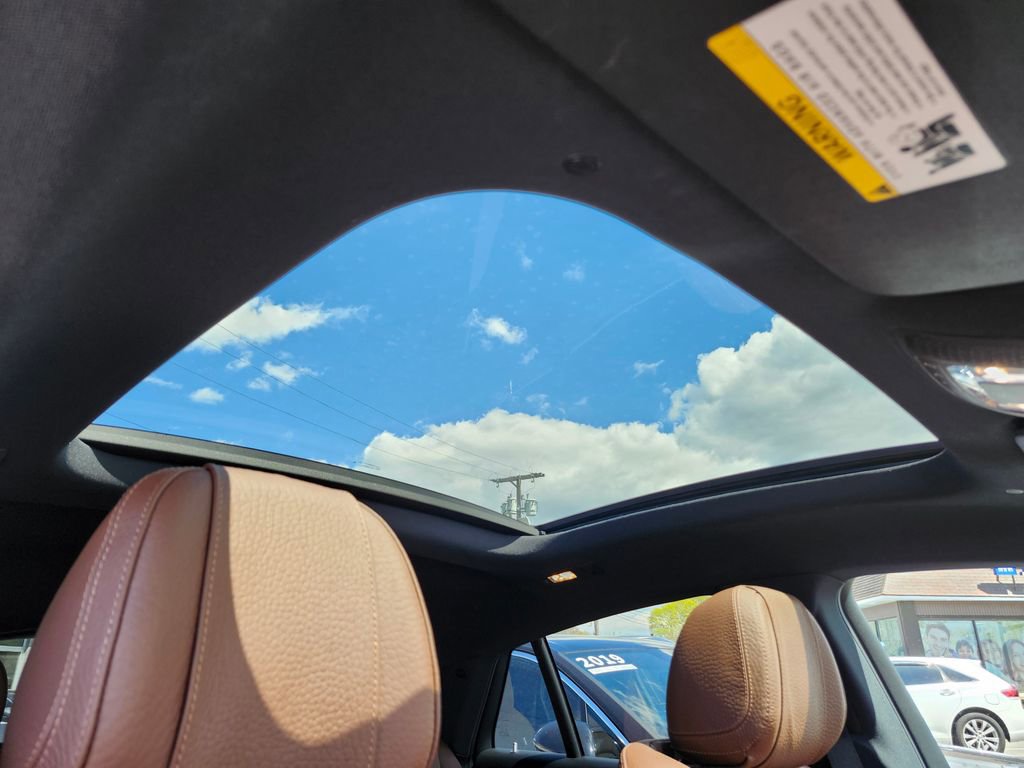 Used 2025 Mercedes-Benz GLE 450 4MATIC Coupe image 12