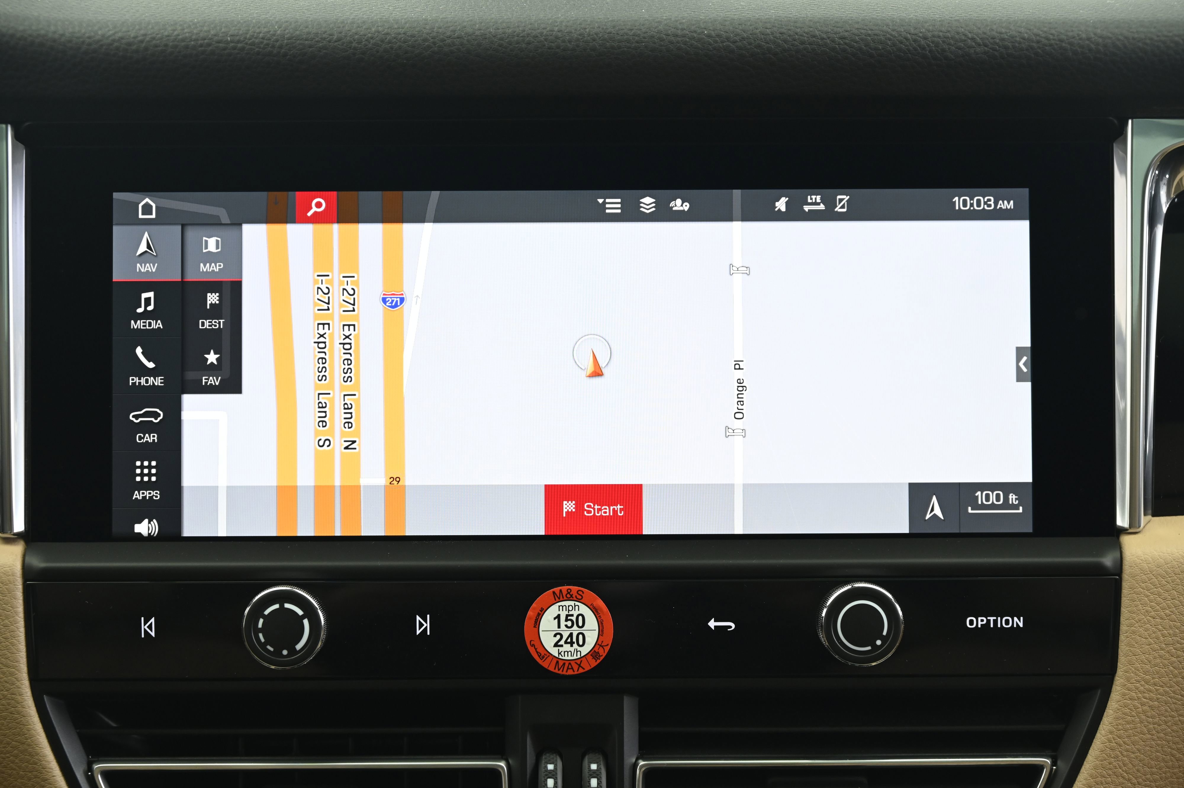 Certified 2025 Porsche Macan image 33