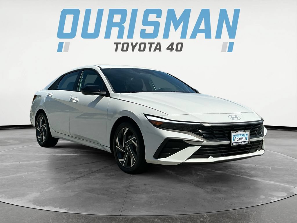 Used 2025 Hyundai Elantra Sport