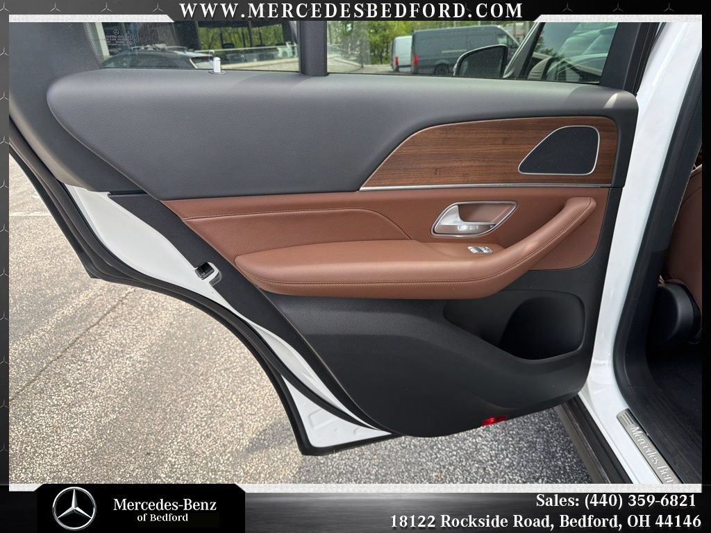 Used 2024 Mercedes-Benz GLE 350 4MATIC image 23