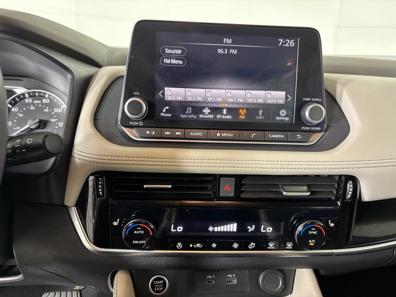 Used 2023 Nissan Rogue SL AWD/4WD image 15