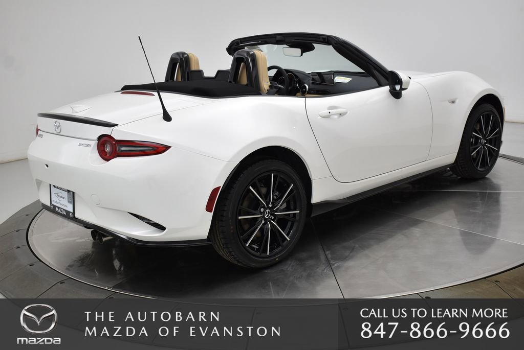 New 2025 MAZDA MX-5 Miata Grand Touring w/ Appearance Package image 18
