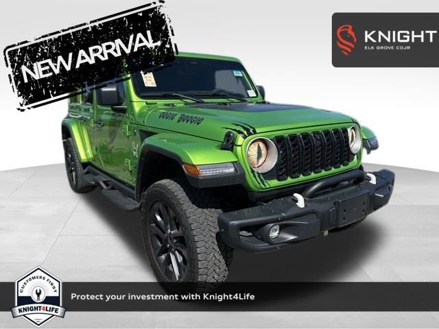 Used 2025 Jeep Wrangler Unlimited Sahara AWD/4WD image 1