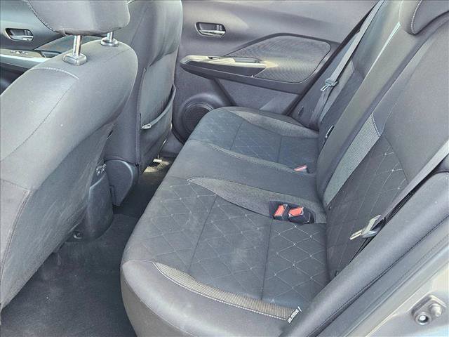 Used 2020 Nissan Kicks SV FWD image 16