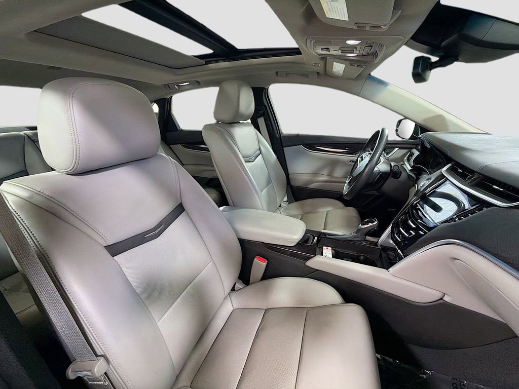 Used 2017 Cadillac XTS Luxury w/ Driver Awareness Package FWD image 32