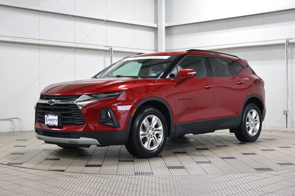 Used 2020 Chevrolet Blazer LT w/ Sound & Technology Package AWD/4WD image 3
