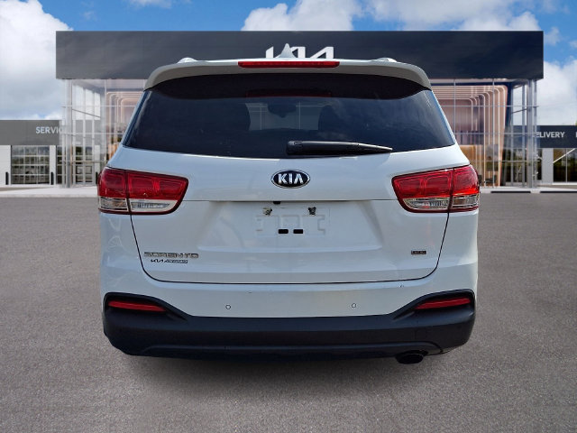 Used 2016 Kia Sorento AWD w/ LX Convenience Package image 5