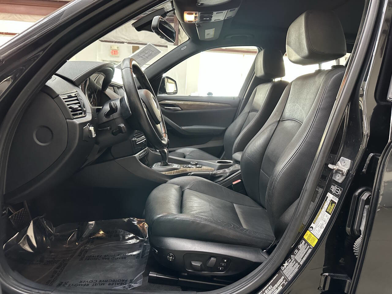 Used 2015 BMW X1 xDrive28i image 11