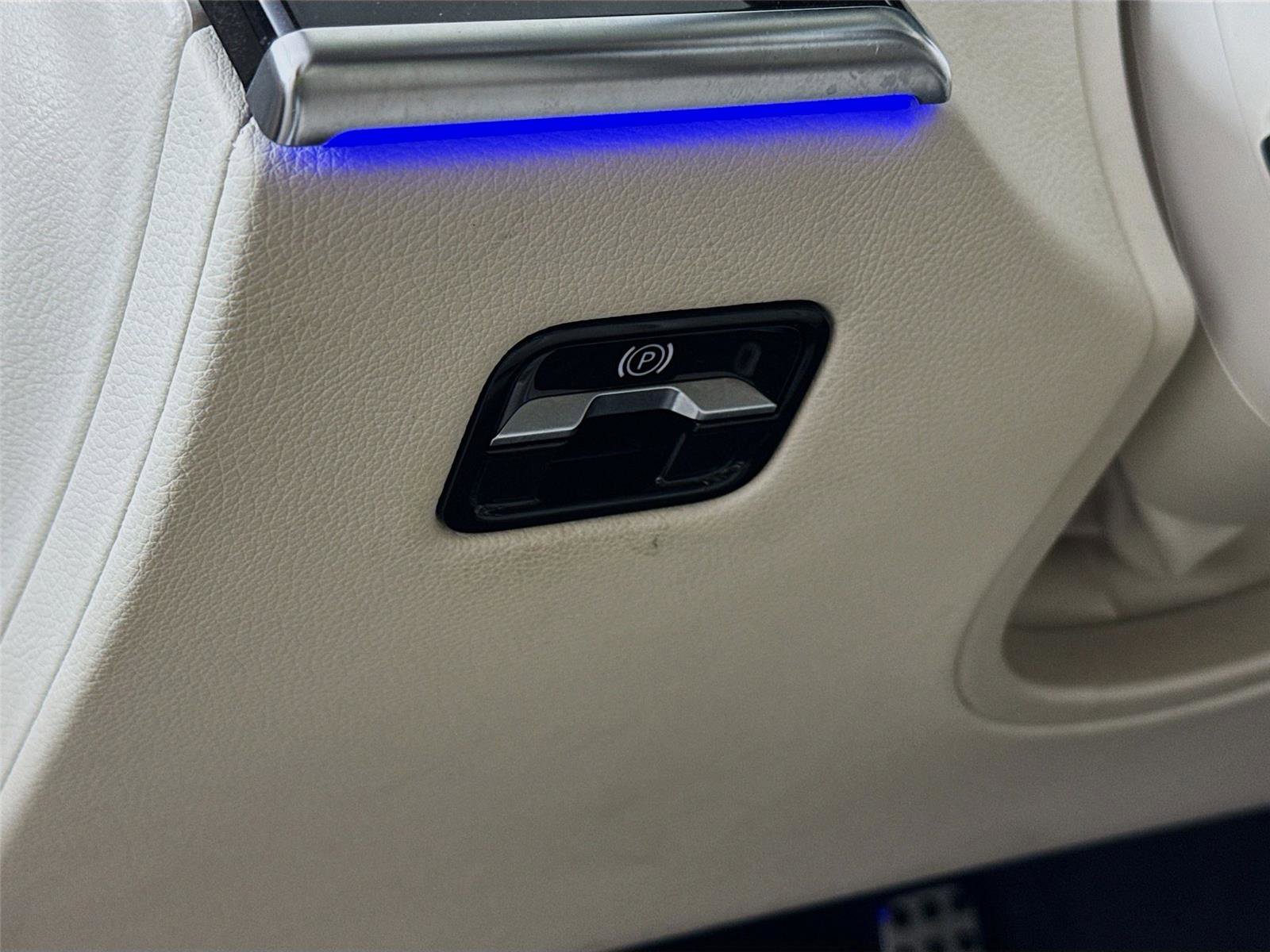 Used 2023 Mercedes-Benz S 500 S 500 image 5