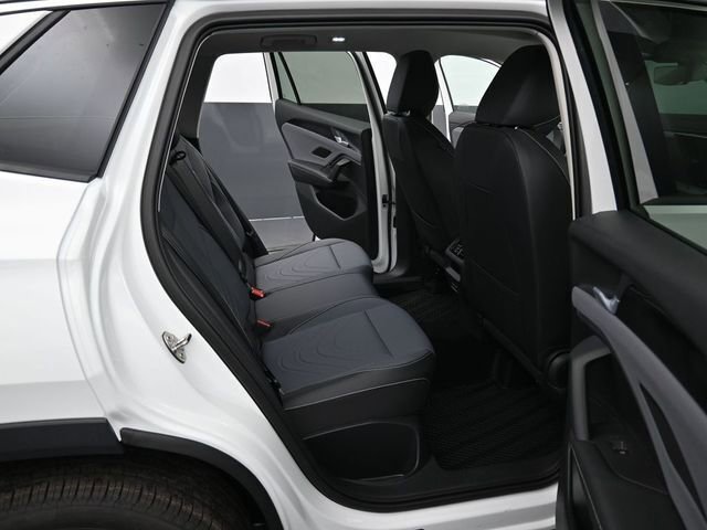 New 2026 Volkswagen Tiguan SE image 13