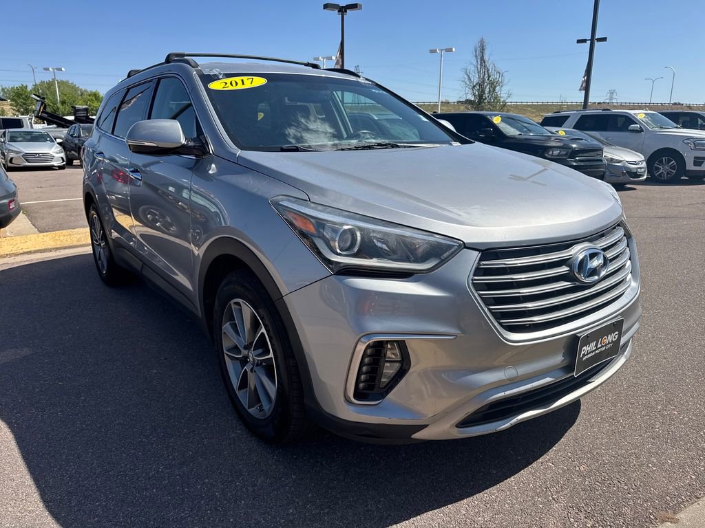 Used 2017 Hyundai Santa Fe SE w/ SE Premium Package 02 AWD/4WD image 3