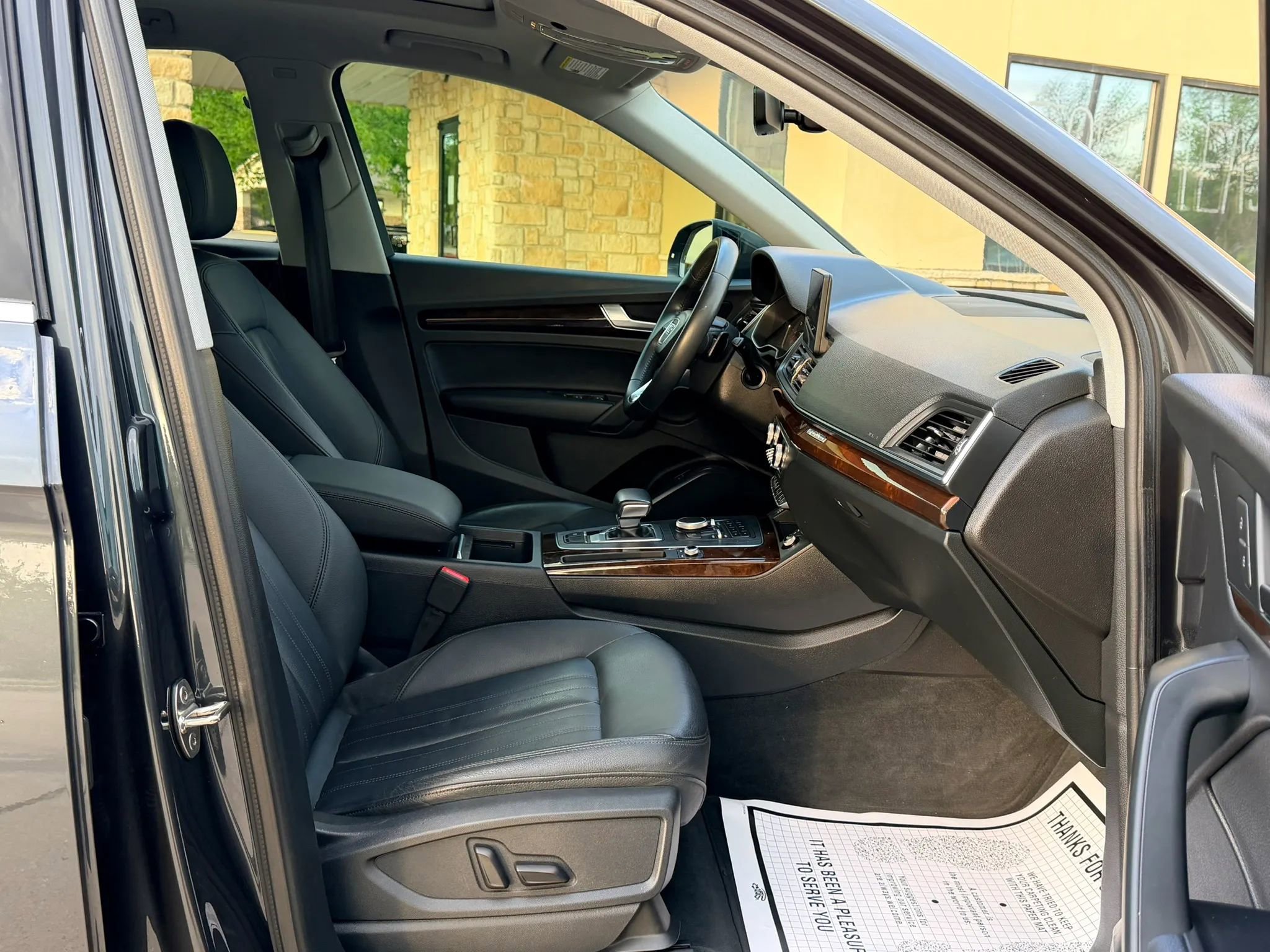 Used 2020 Audi Q5 2.0T Premium w/ Convenience Package AWD/4WD image 14