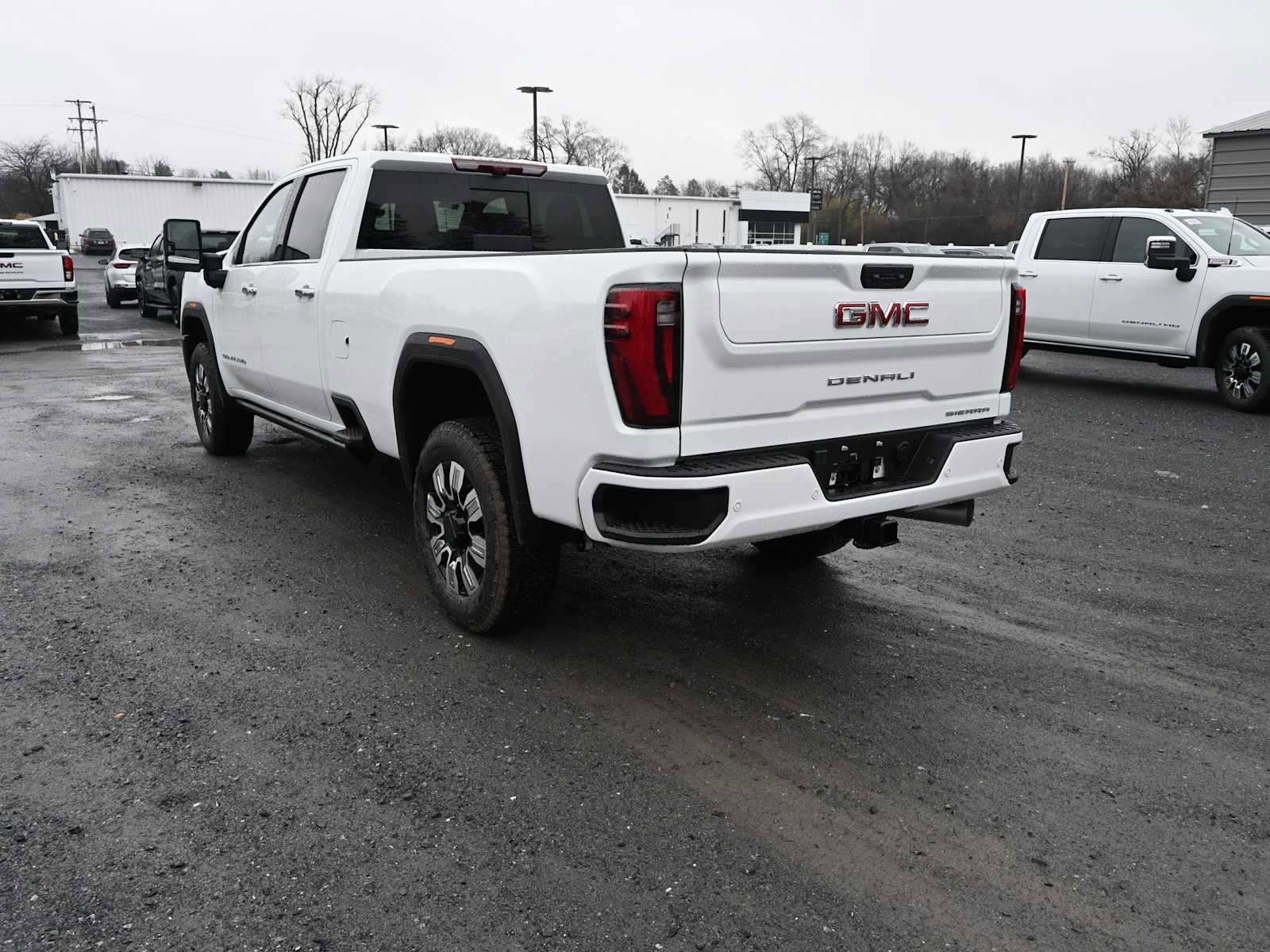 New 2026 GMC Sierra 3500 Denali w/ Denali Reserve Package image 5