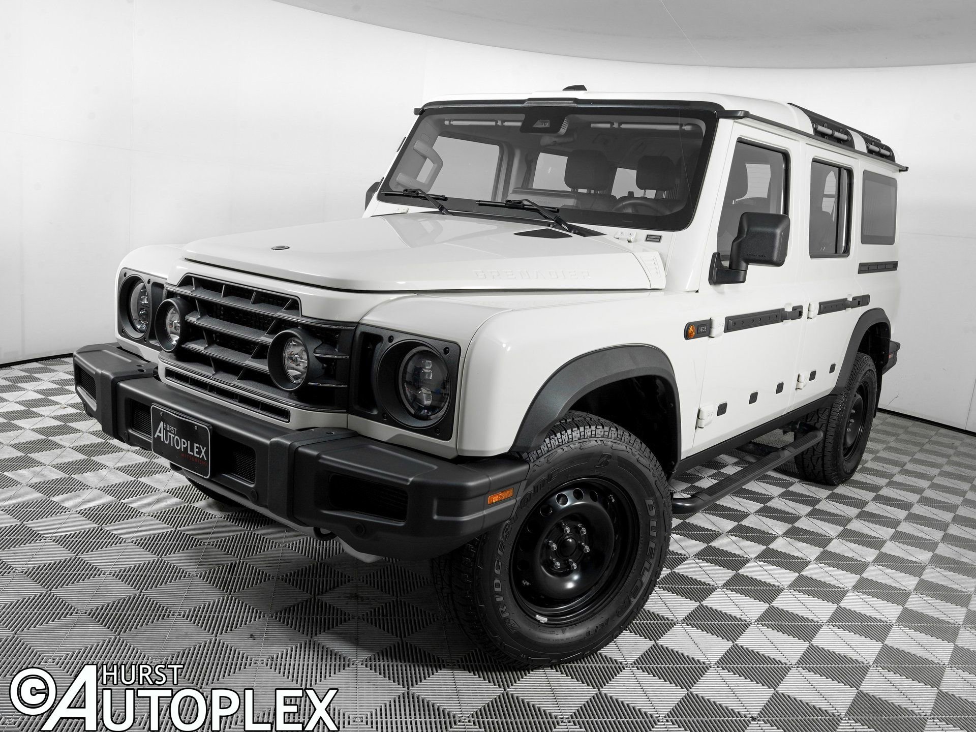 Used 2024 INEOS Grenadier image 1