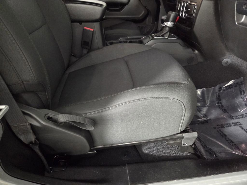 Certified 2021 Jeep Wrangler Willys image 27