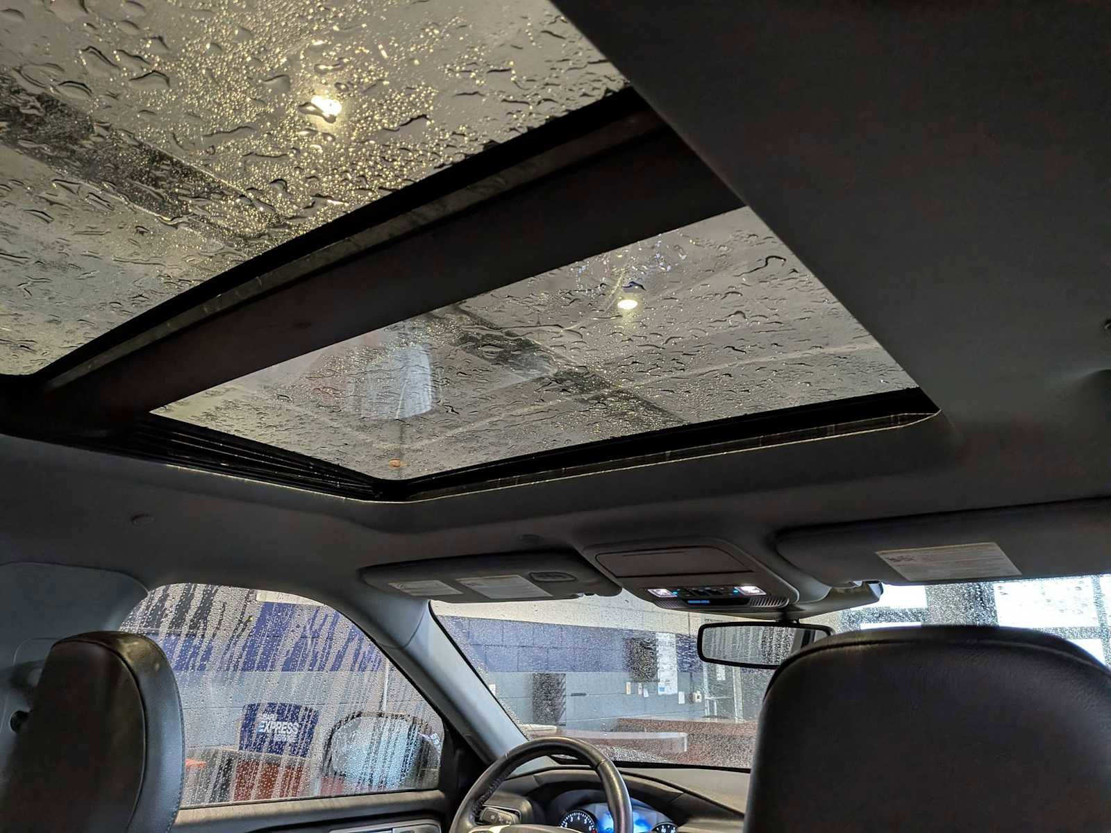 Used 2023 Ford Explorer Limited w/ Hybrid Equipment Group 310A image 20