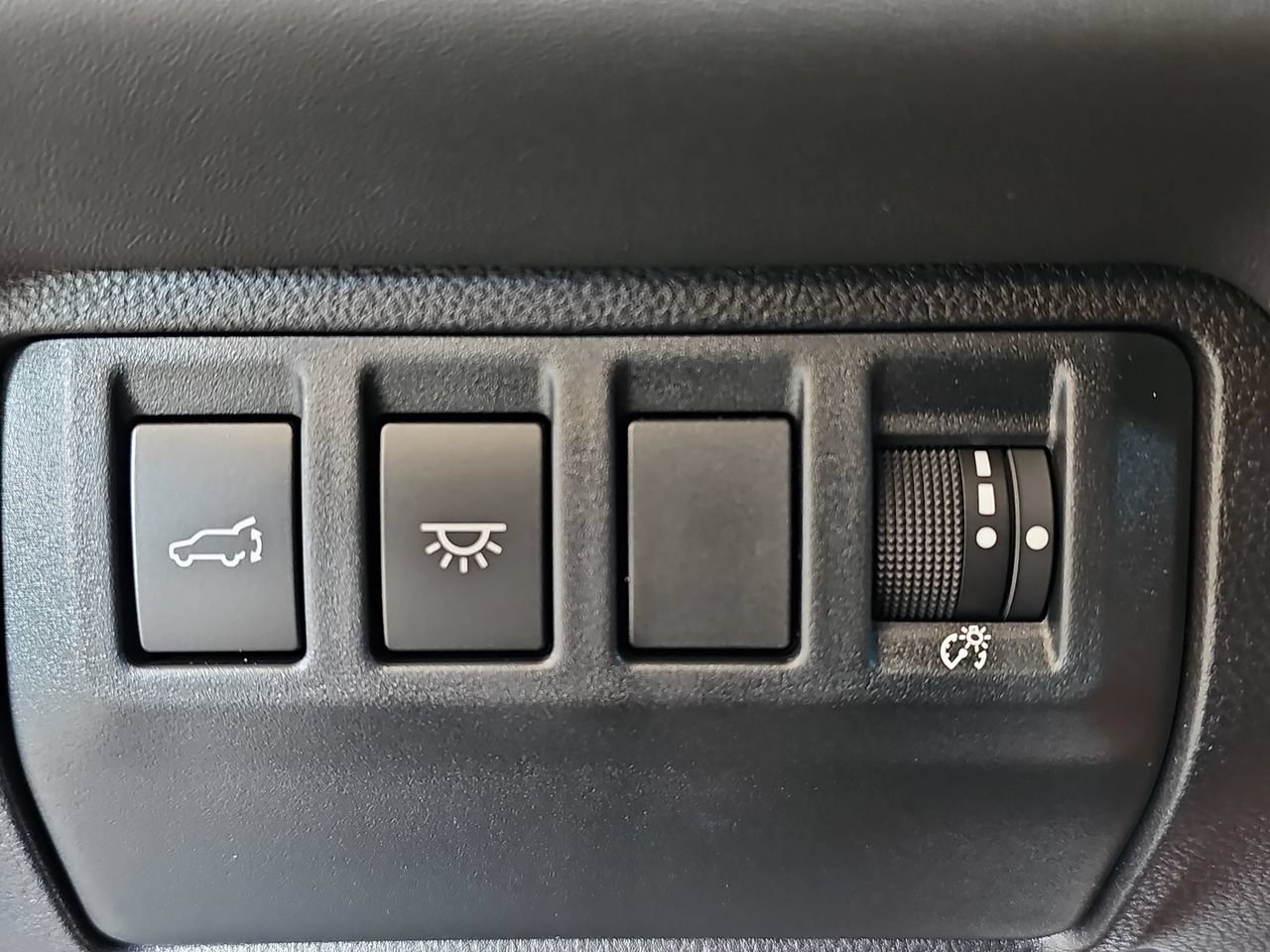 Used 2025 Subaru Ascent Bronze Edition AWD/4WD image 33