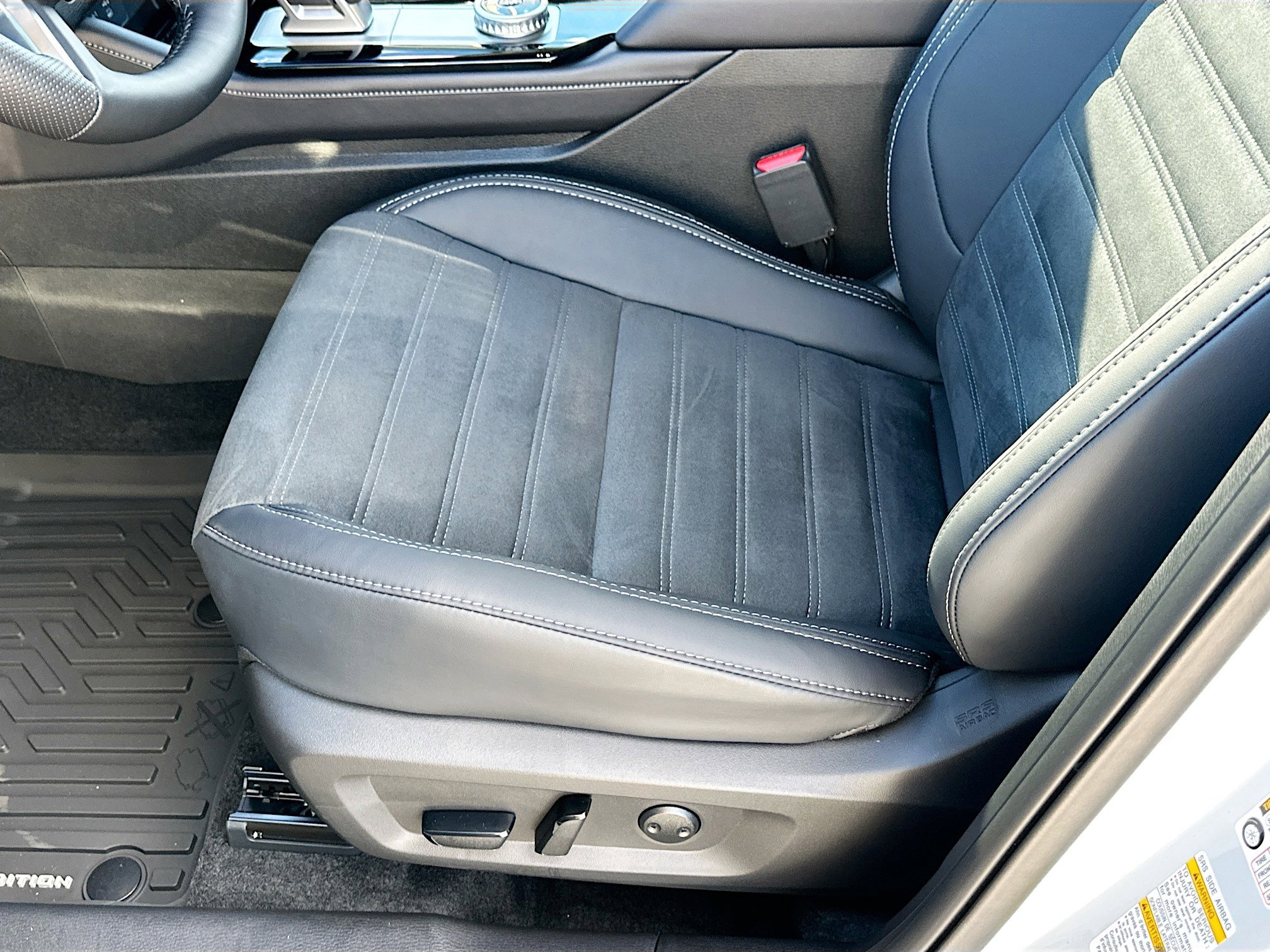 New 2026 Mitsubishi Outlander Trail Edition image 14