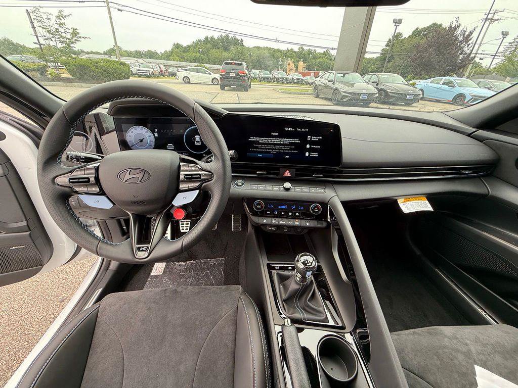 New 2026 Hyundai Elantra N FWD image 12