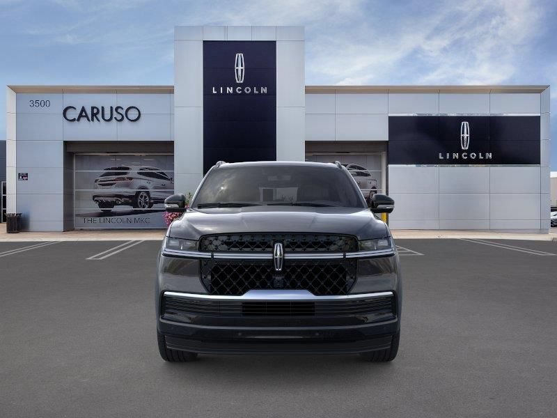 New 2026 Lincoln Navigator Reserve w/ Jet Appearance Package AWD/4WD image 6