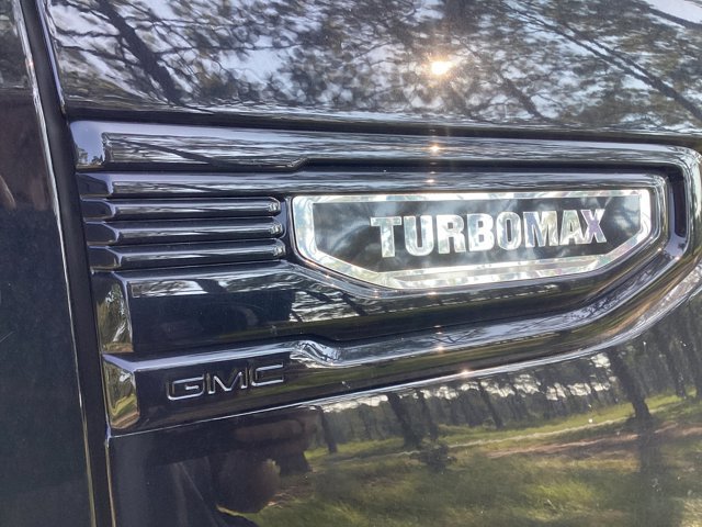 New 2025 GMC Sierra 1500 Pro w/ Graphite Edition image 8