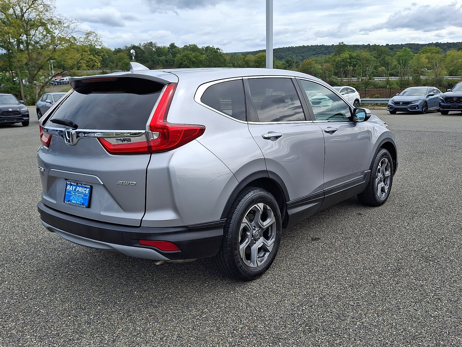Used 2019 Honda CR-V EX image 7