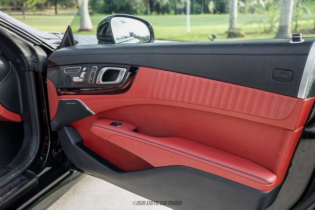 Used 2016 Mercedes-Benz SL 550 image 36