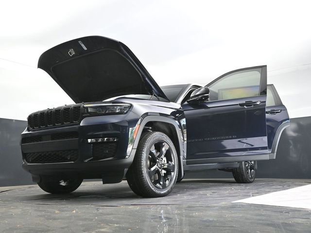 Used 2024 Jeep Grand Cherokee L Limited w/ Luxury Tech Group II AWD/4WD image 46