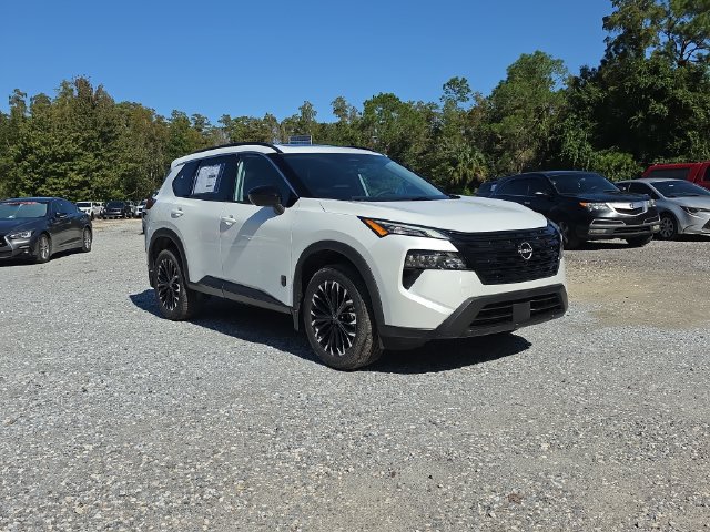New 2027 Nissan Rogue Dark Armor FWD image 2