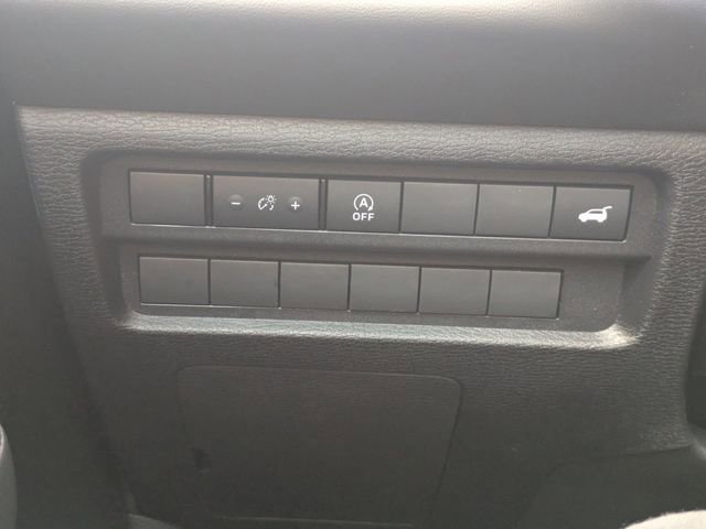 New 2026 Mitsubishi Outlander SE image 28