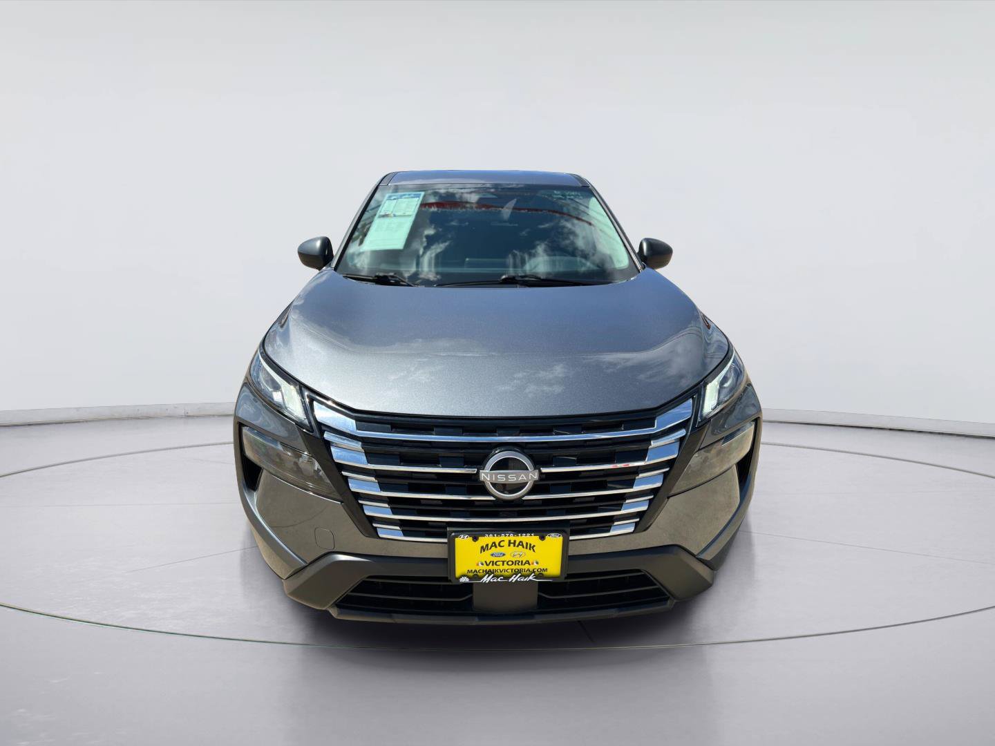 Used 2025 Nissan Rogue S FWD image 8