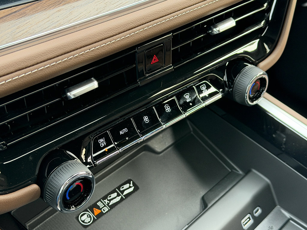 New 2026 Chevrolet Tahoe High Country image 18