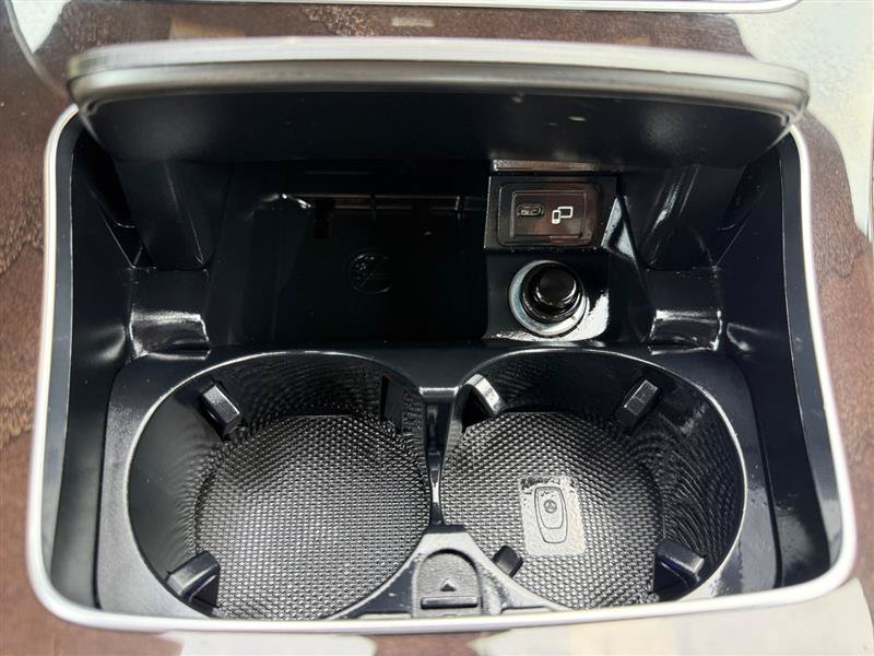 Used 2021 Mercedes-Benz E 350 Sedan image 32