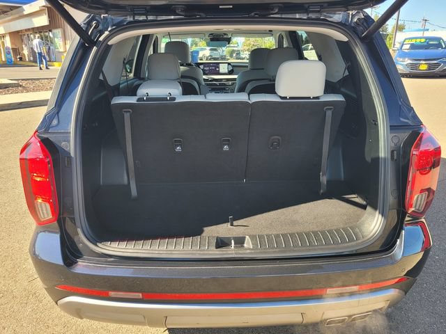 Used 2024 Hyundai Palisade SEL FWD image 11