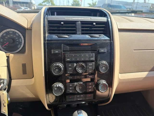 Used 2011 Ford Escape Limited w/ 301A Rapid Spec Order Code AWD/4WD image 25