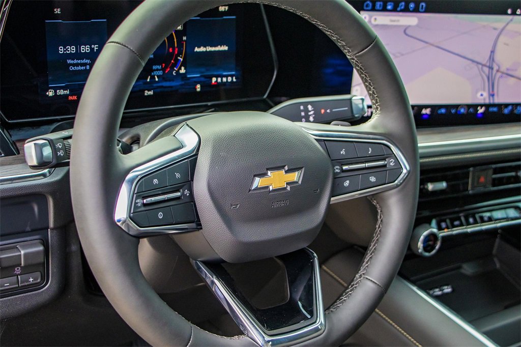 New 2026 Chevrolet Suburban Premier image 27