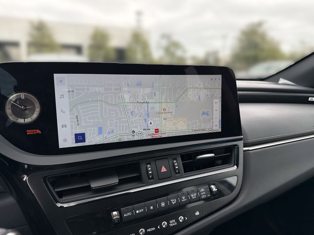 Used 2025 Lexus ES 350 w/ Premium Package FWD image 22