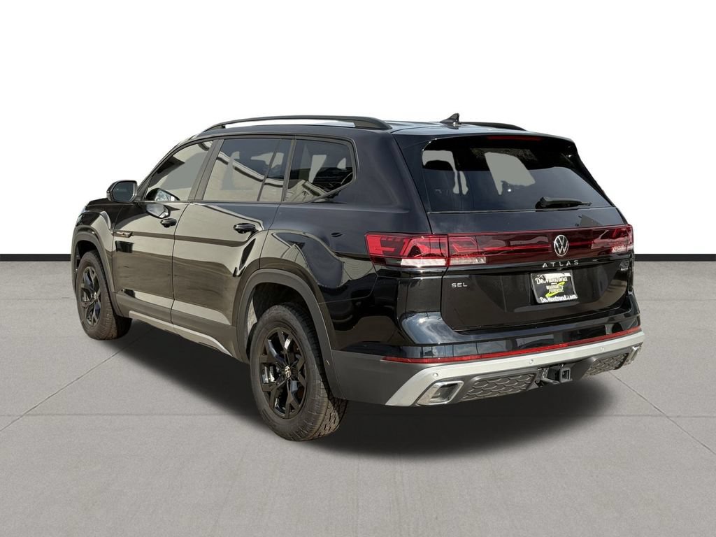 Used 2024 Volkswagen Atlas Peak Edition SEL AWD/4WD image 7