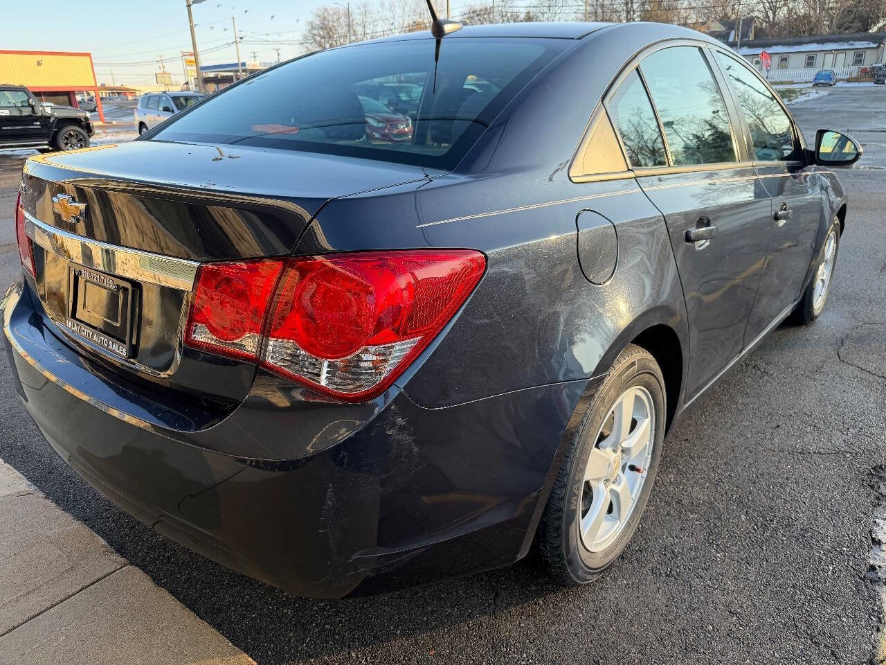 Used 2014 Chevrolet Cruze LS image 3