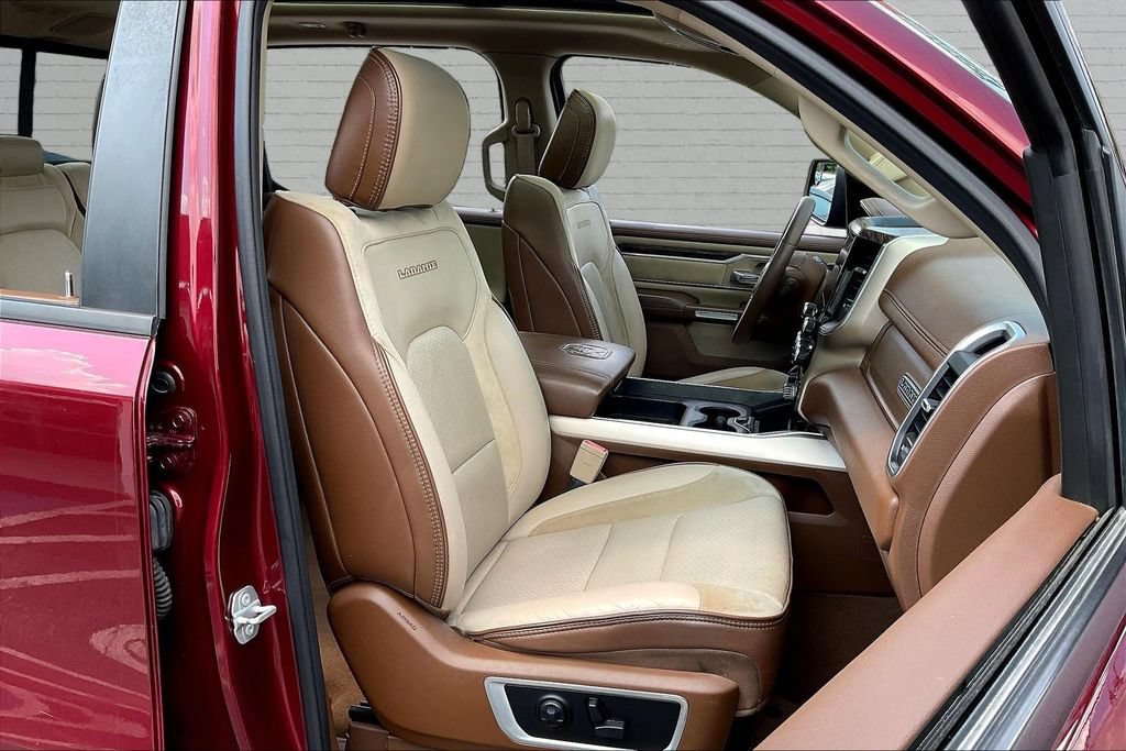 Used 2019 RAM 1500 Laramie AWD/4WD image 27