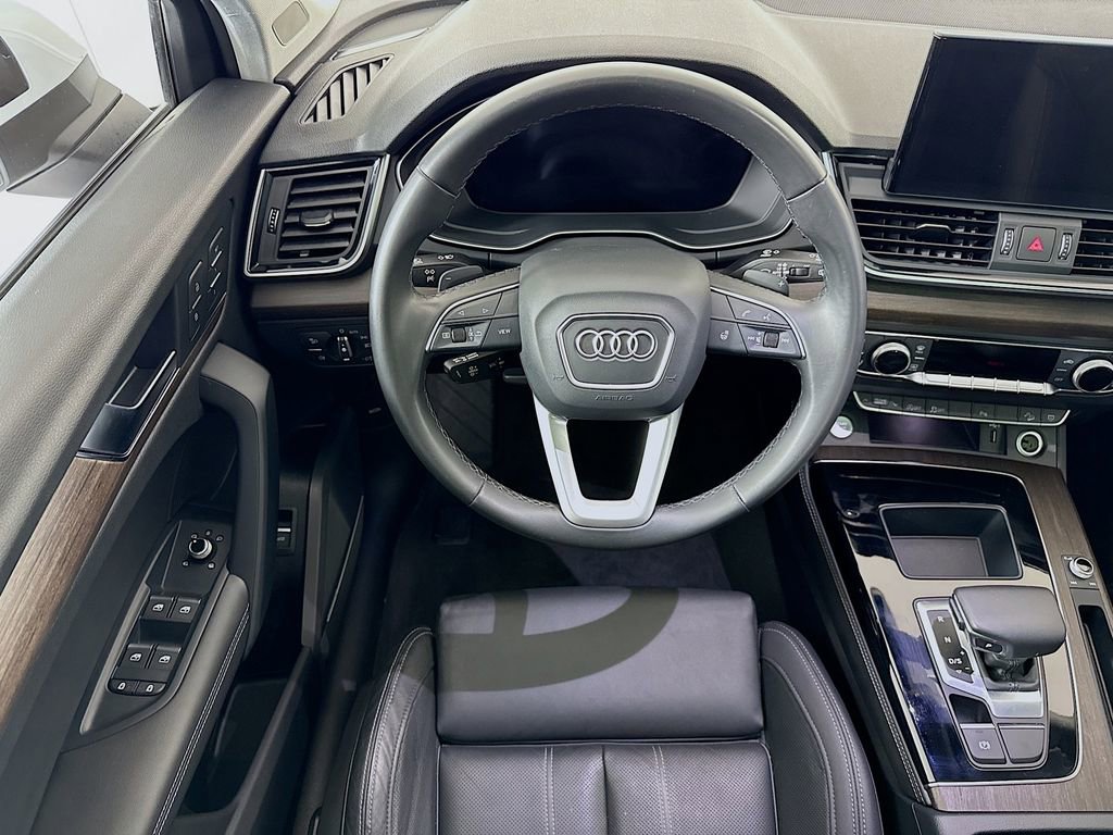 Certified 2023 Audi Q5 2.0T Premium Plus w/ Premium Plus Package AWD/4WD image 10