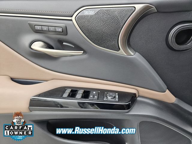 Used 2025 Lexus ES 300h Ultra Luxury FWD image 23