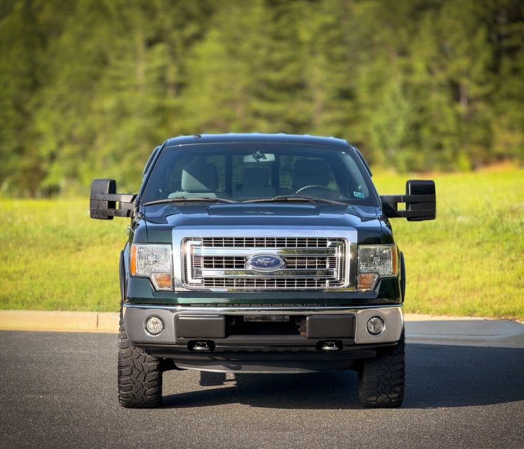 Used 2014 Ford F150 XLT w/ Equipment Group 302A Luxury AWD/4WD image 13