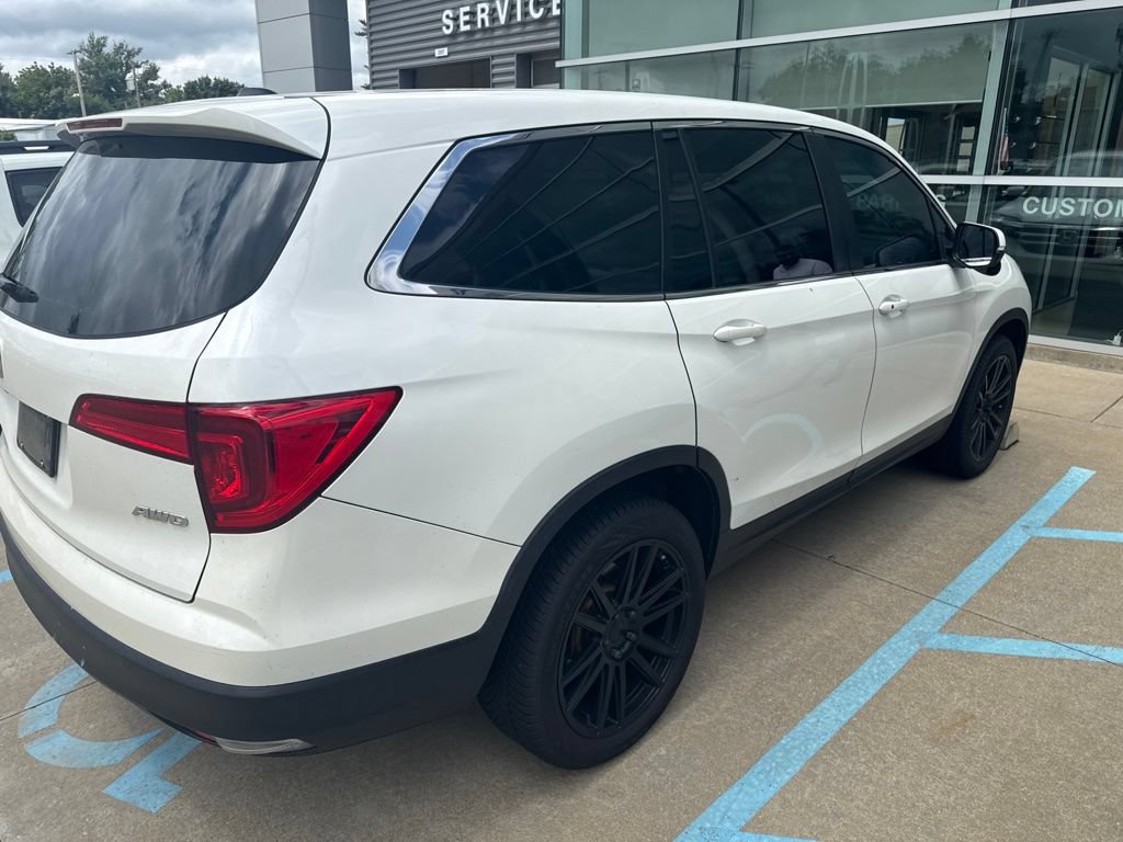 Used 2017 Honda Pilot EX-L image 5