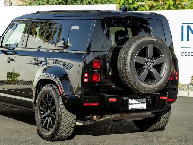 Used 2021 Land Rover Defender 110 X-Dynamic HSE AWD/4WD image 10