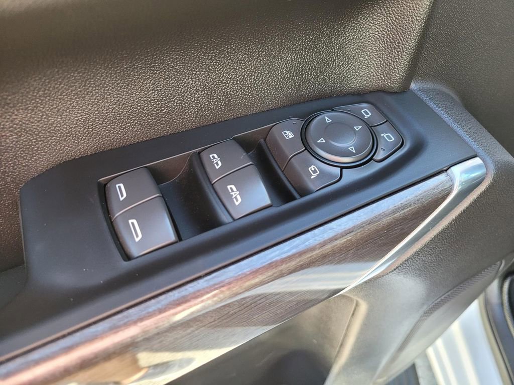 Used 2022 Chevrolet Silverado 1500 LTZ w/ LPO, Dark Essentials Package image 20