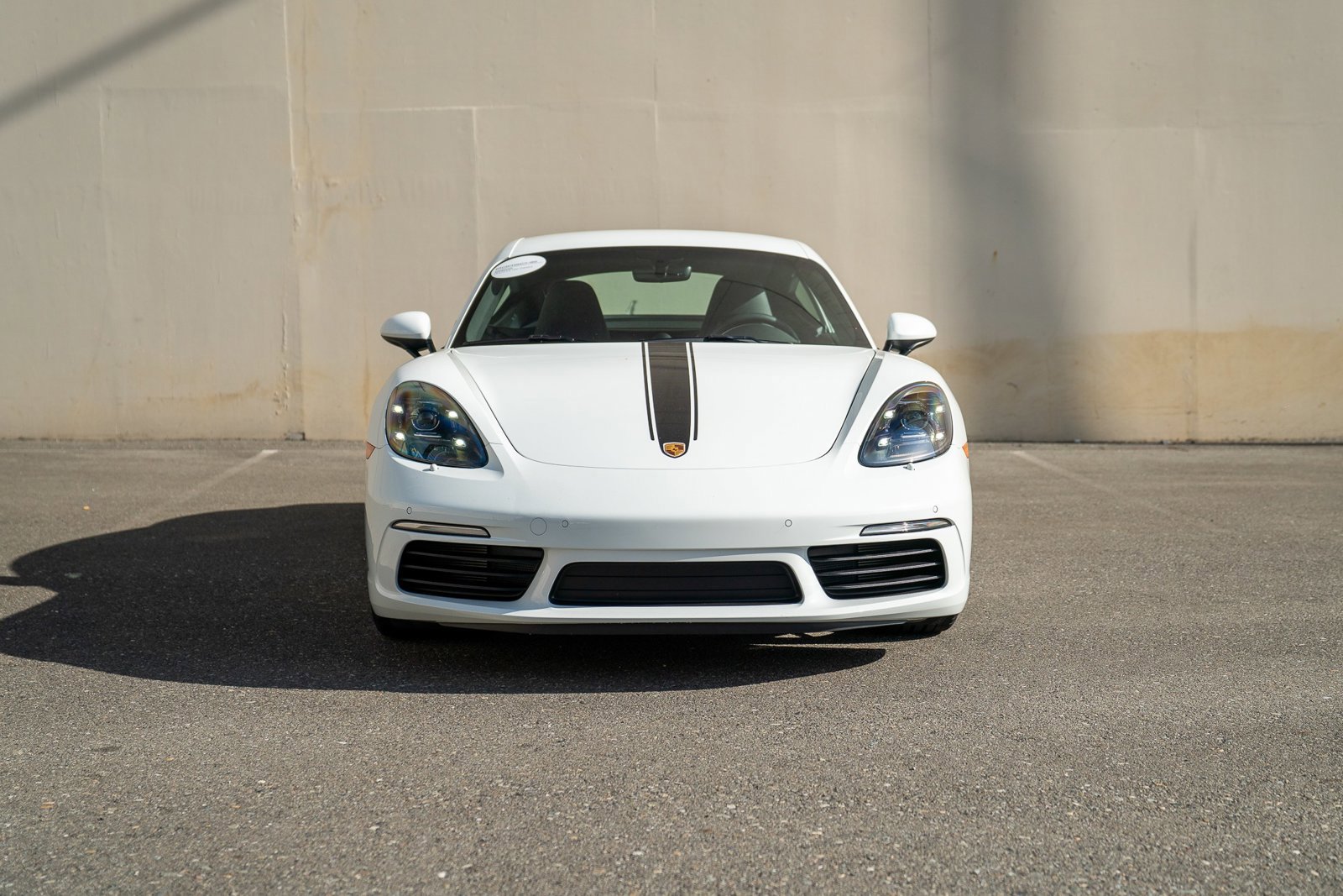 Used 2025 Porsche 718 Cayman image 6