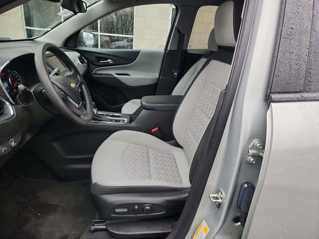 Used 2022 Chevrolet Equinox LS w/ LS Convenience Package image 13